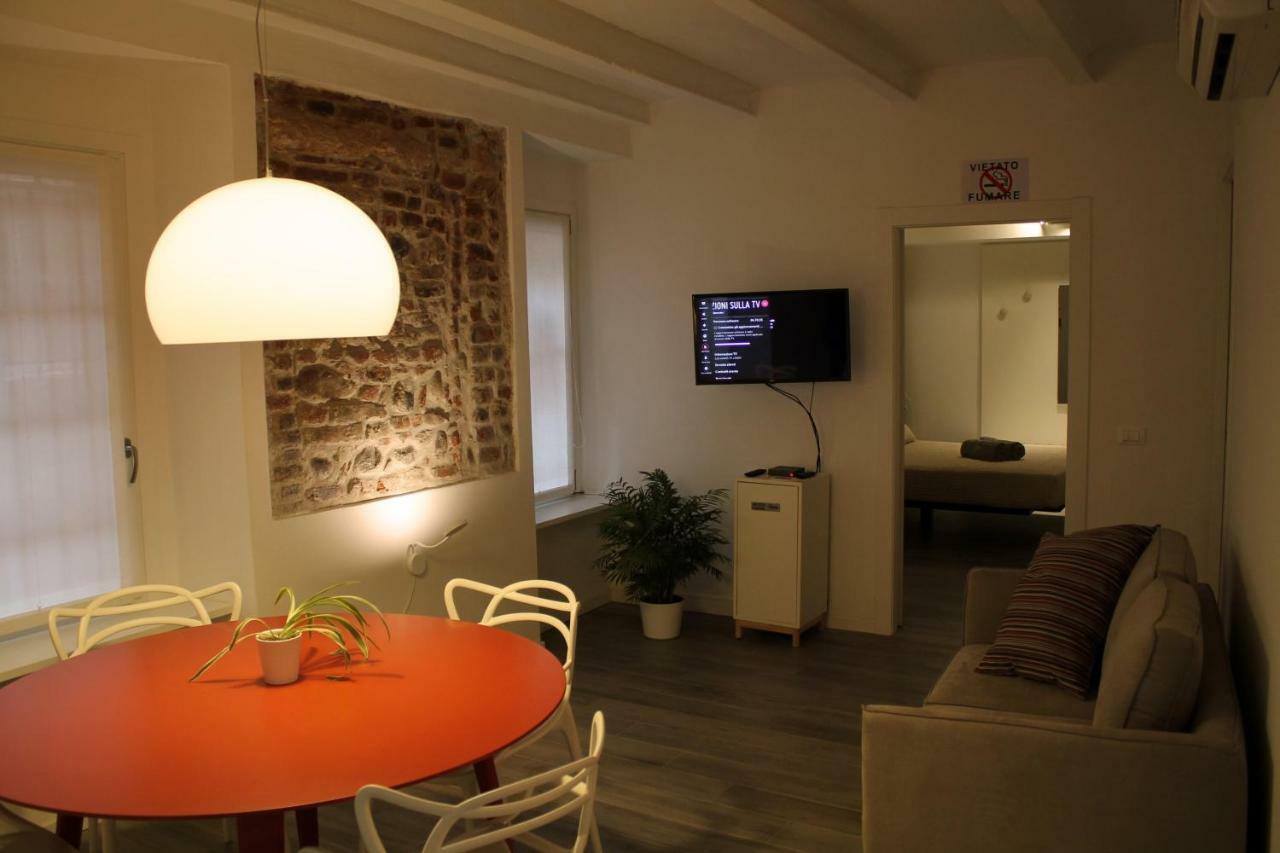 Intero Appartamento La Barcaccia Verona Esterno foto